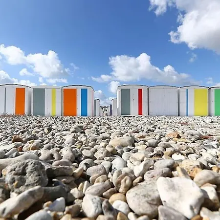 Studio Plage Apartment Le Perrey
